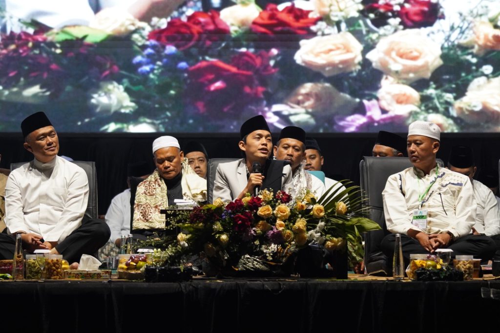 Pengajian Bersama Gus Idham, Peringati Maulid Nabi Muhammad SAW dan Do’a Bersama Pilkada 2024 Damai Dihadiri Ribuan Jamaah