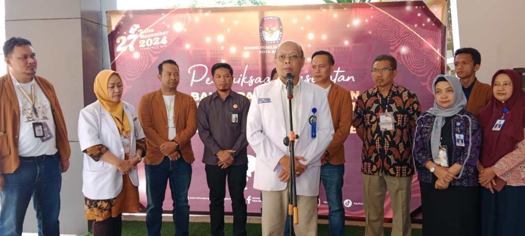 Hari Terakhir, Para Calon Wali Kota dan Wakil Wali Kota Batu Jalani Pemeriksaan Kesehatan di RSUD Karsa&nbsp;Husada